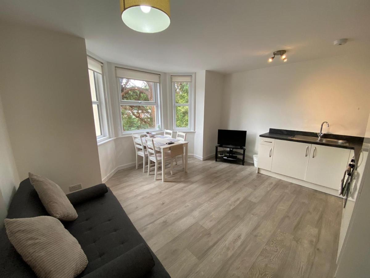 Seaside Living Apartment Bournemouth Exterior photo